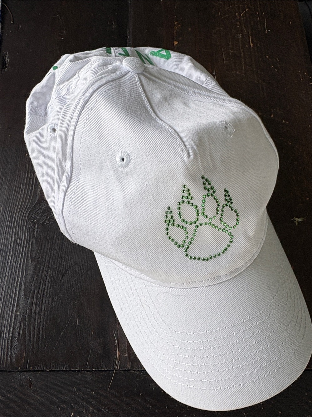 Ladies White Panthers Hat.